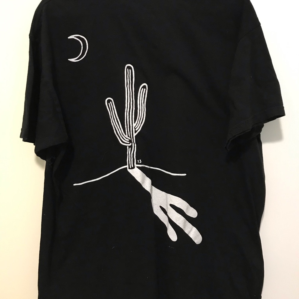 Oversized black tee